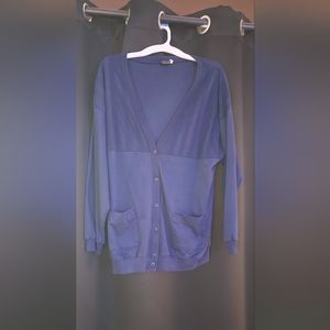 Catalina Women's Blue V Neck with Buttons Long Sleeve Cardigan XL Used